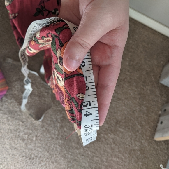 NEW WAYF Where Are You From Maroon Floral Maxi Dress Women's Size Small - Picture 14 of 16